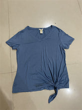 Load image into Gallery viewer, SS Tie Front Knit Top $4.50/pc Price per 12pc pack
